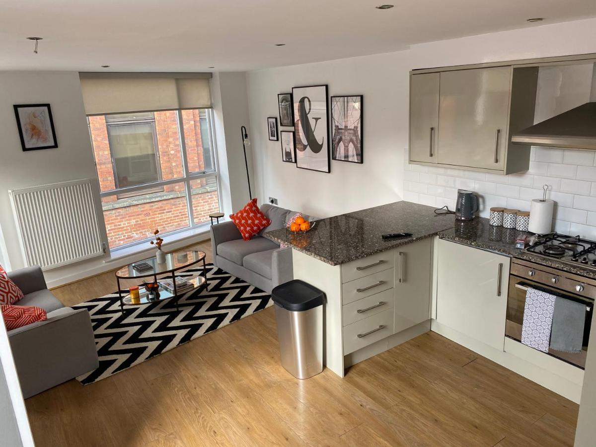 Central Leeds Townhouse With Private Roof Garden Sleeps 4 Leeds (West Yorkshire) Exterior foto