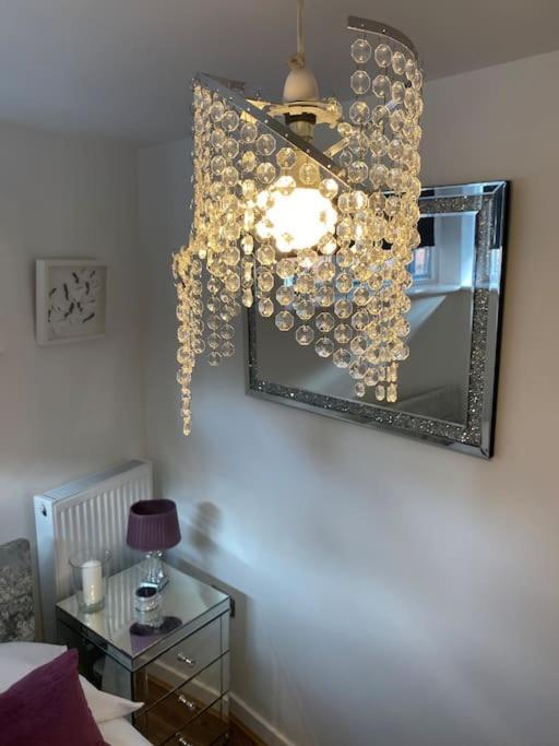 Central Leeds Townhouse With Private Roof Garden Sleeps 4 Leeds (West Yorkshire) Exterior foto