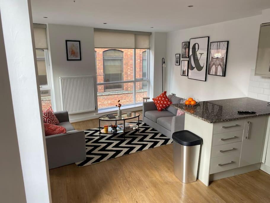 Central Leeds Townhouse With Private Roof Garden Sleeps 4 Leeds (West Yorkshire) Exterior foto