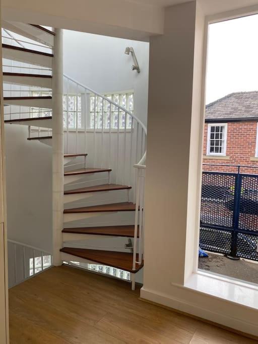 Central Leeds Townhouse With Private Roof Garden Sleeps 4 Leeds (West Yorkshire) Exterior foto