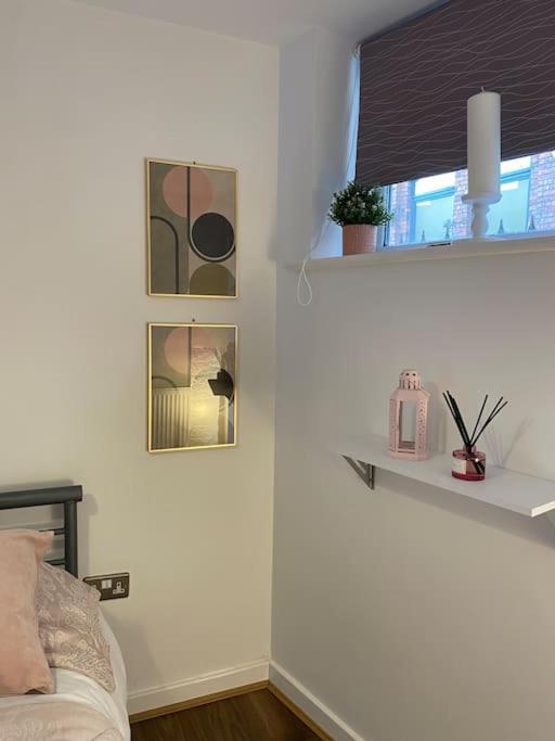 Central Leeds Townhouse With Private Roof Garden Sleeps 4 Leeds (West Yorkshire) Exterior foto